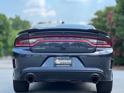 Used 2019 Dodge Charger GT RWD image 6