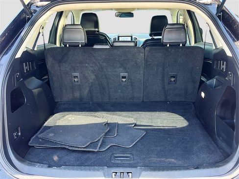 Used 2024 Ford Edge SEL image 24