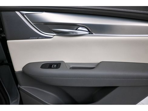 Used 2024 Cadillac XT5 Premium Luxury FWD image 20
