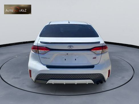 Used 2020 Toyota Corolla SE w/ SE Premium Package FWD image 5