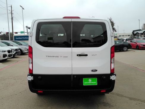 Used 2024 Ford Transit 350 XLT image 7