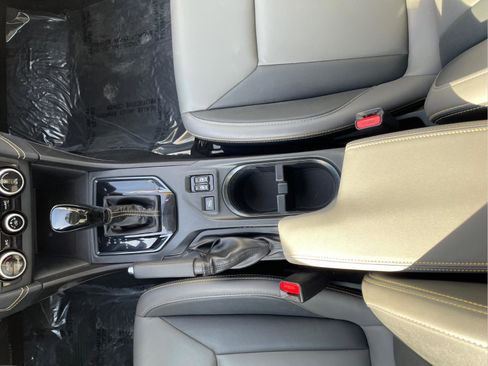 Used 2021 Subaru Crosstrek 2.5i Sport w/ Moonroof Package image 28