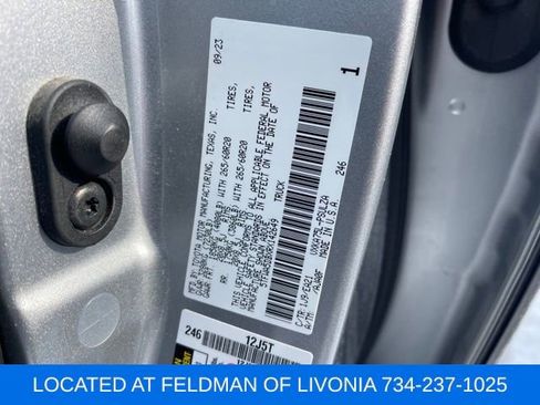 Used 2024 Toyota Tundra Limited image 10