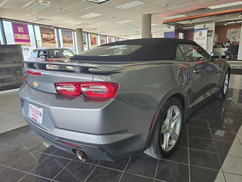 Used 2023 Chevrolet Camaro LT RWD image 11