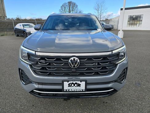 New 2026 Volkswagen Atlas Cross Sport SEL Premium R-Line AWD/4WD image 8