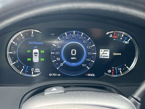 Used 2020 Cadillac Escalade ESV Premium Luxury image 26