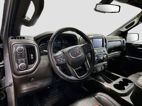 Used 2021 GMC Sierra 1500 AT4 w/ AT4 Preferred Package AWD/4WD image 9