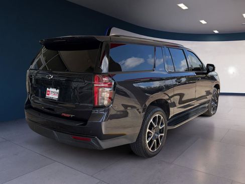 Used 2023 Chevrolet Suburban RST w/ Luxury Package RWD image 5