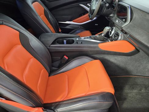 Used 2018 Chevrolet Camaro LT w/ Hot Wheels Edition image 15