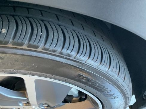 Certified 2022 Honda HR-V EX image 29