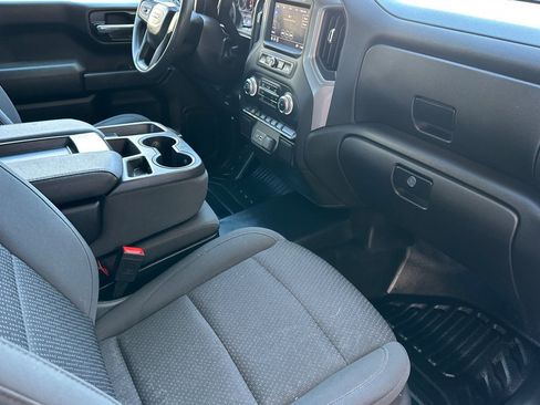 Certified 2022 GMC Sierra 1500 Pro w/ Pro Value Package image 19