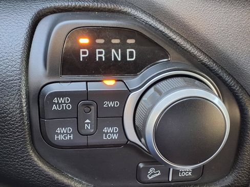 Used 2020 RAM 1500 Big Horn AWD/4WD image 13