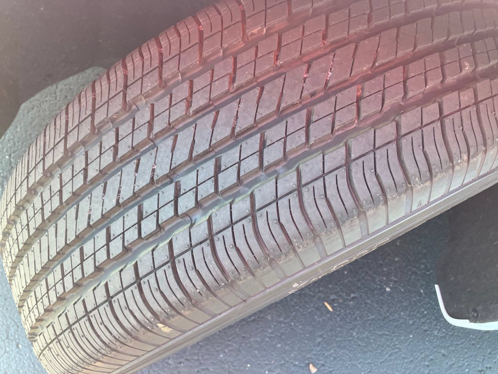 New 2027 Chrysler Pacifica Select FWD image 26