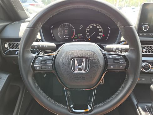 Used 2023 Honda Civic Sport image 8