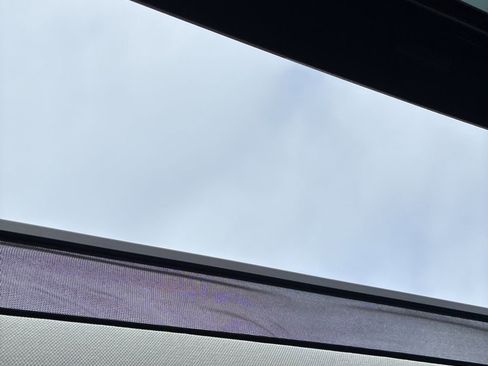 Used 2016 Land Rover Range Rover Supercharged image 14