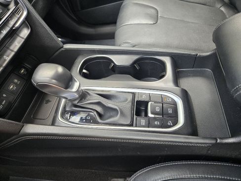 Used 2019 Hyundai Santa Fe AWD image 22