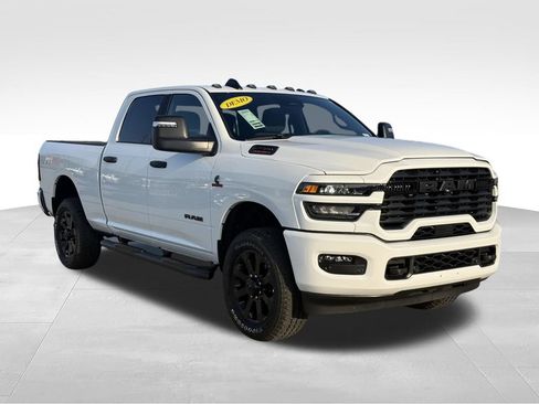 New 2026 RAM 2500 Big Horn AWD/4WD image 7