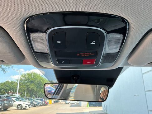Used 2025 Hyundai Sonata SEL FWD image 16