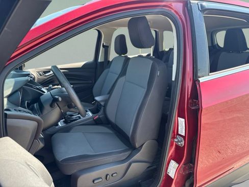 Used 2019 Ford Escape SE FWD image 20