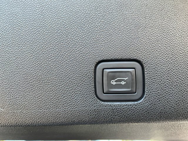 Used 2024 Cadillac XT6 Sport w/ Platinum Package AWD/4WD image 13