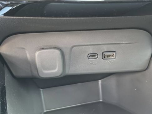 New 2026 Chevrolet Trax LT w/ Driver Confidence Package FWD image 25