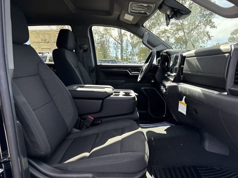 New 2026 GMC Sierra 1500 Elevation image 24