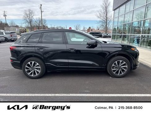 Used 2025 Audi Q6 e-tron Premium w/ Convenience Package image 5