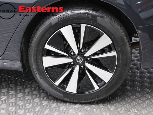 Used 2022 Nissan Altima 2.5 SV FWD image 8