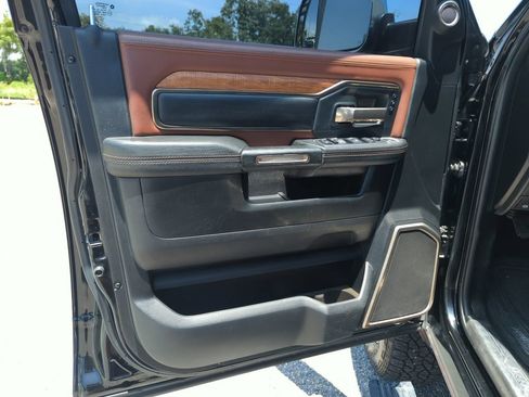 Used 2020 RAM 3500 Limited AWD/4WD image 18