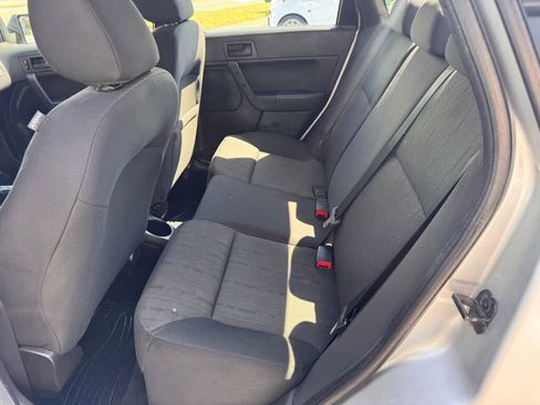 Used 2011 Ford Focus SE w/ 201A Rapid Spec Order Code FWD image 12