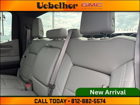 Used 2023 Chevrolet Silverado 1500 LTZ AWD/4WD image 17
