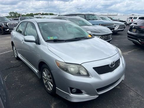Used 2009 Toyota Corolla S FWD image 3
