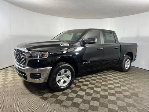 New 2026 RAM 1500 Big Horn AWD/4WD image 1