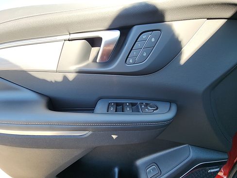 New 2026 Buick Enclave Preferred w/ Power Package image 14