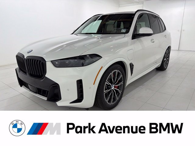 Certified 2024 BMW X5 xDrive50e w/ Executive Package AWD/4WD image 1