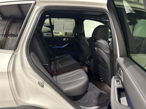 Used 2020 BMW X5 xDrive40i w/ Premium Package image 65