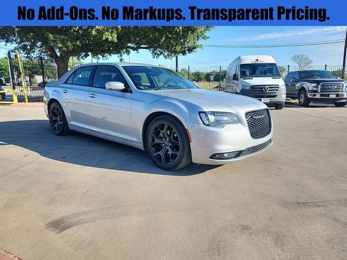 Used 2023 Chrysler 300 S RWD image 1