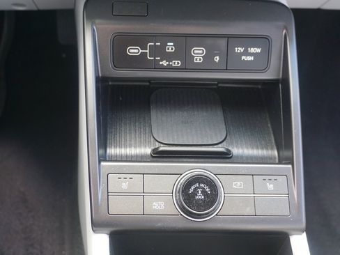 Used 2024 Hyundai Kona SEL w/ Convenience Package AWD/4WD image 12