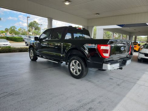 Used 2023 Ford F150 Lariat w/ Trailer Tow Package AWD/4WD image 3