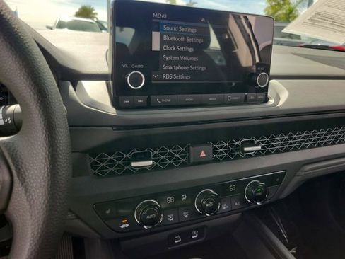 Used 2023 Honda Accord EX image 24