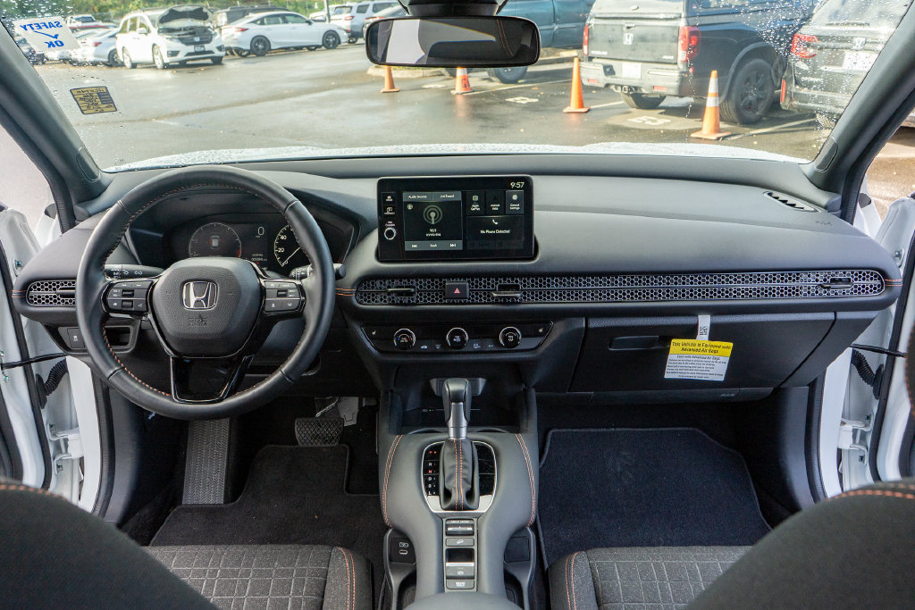 Certified 2026 Honda HR-V Sport image 22