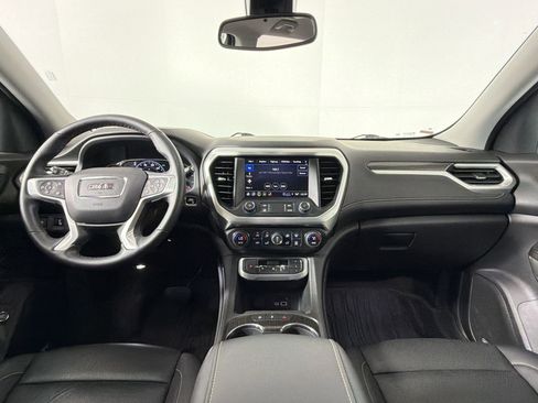 Used 2023 GMC Acadia SLT w/ Technology Package FWD image 15