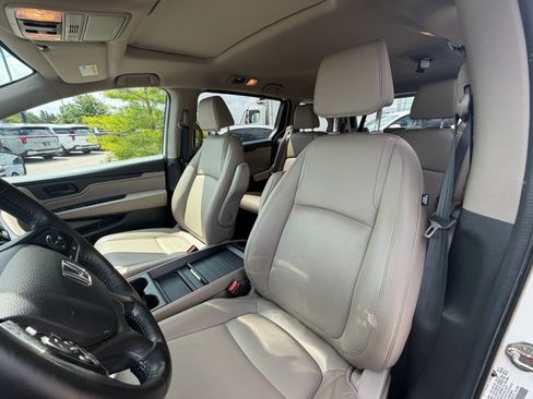 Used 2019 Honda Odyssey EX-L image 10