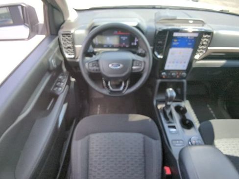 Used 2025 Ford Ranger XLT w/ FX4 Off-Road Package AWD/4WD image 13