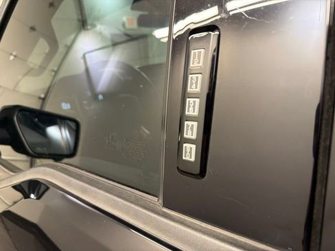 Used 2023 Ford F150 Lariat w/ Equipment Group 502A High AWD/4WD image 28
