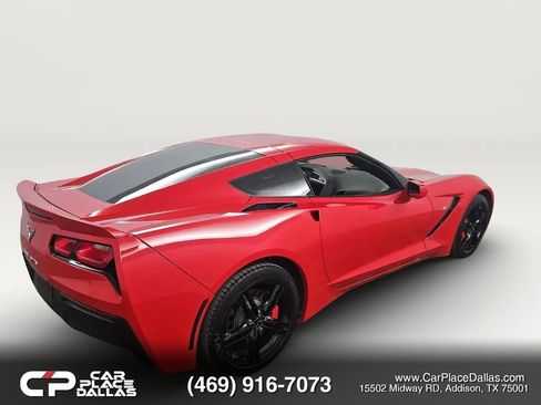 Used 2017 Chevrolet Corvette Stingray Coupe w/ 1LT RWD image 4