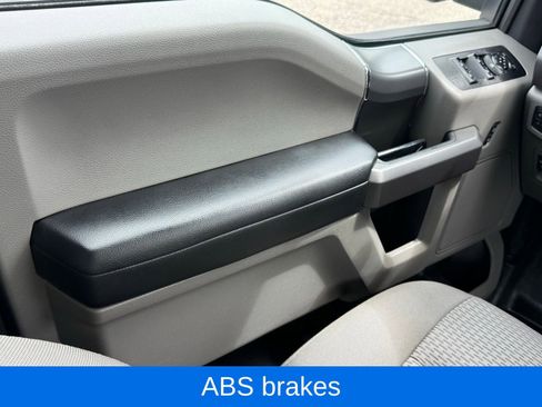 Used 2020 Ford F150 XLT w/ Equipment Group 302A Luxury AWD/4WD image 32