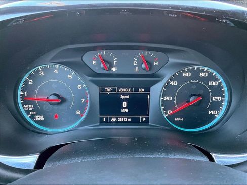 Used 2023 Chevrolet Traverse LS AWD/4WD image 25