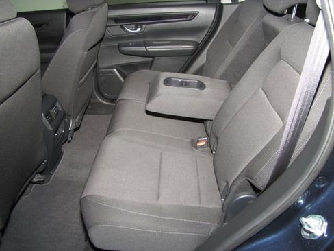 Used 2025 Honda CR-V EX image 12