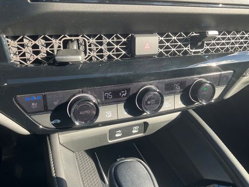 Used 2023 Honda Accord Touring image 26